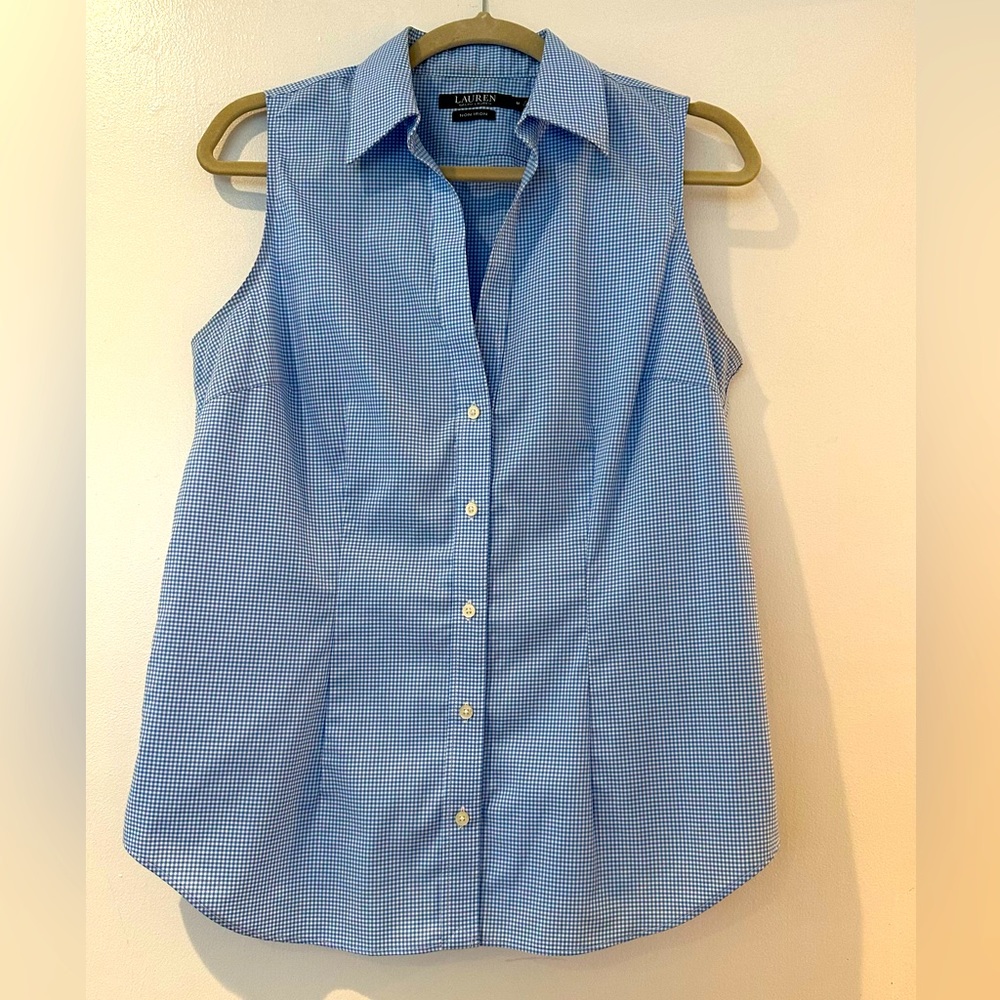 Ralph Lauren Light Blue Gingham Sleeveless Top. Size Medium.